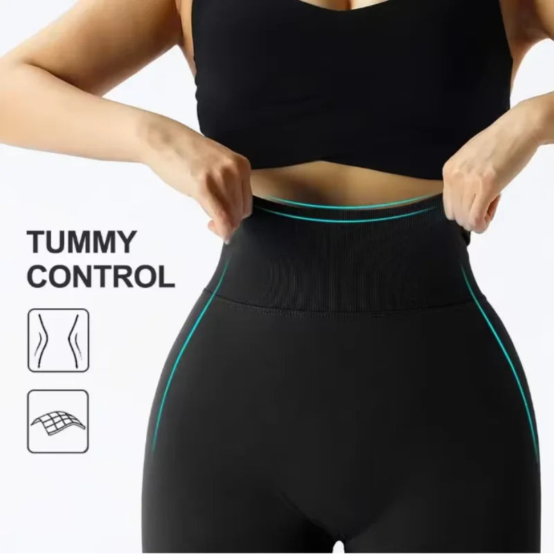 Women's Sports Yoga Leggings Seamless, high-waisted leggings with stretchy fabric that shapes the body and offers maximum comfort. Ideal for yoga, workouts, or everyday wear with style and practicality.