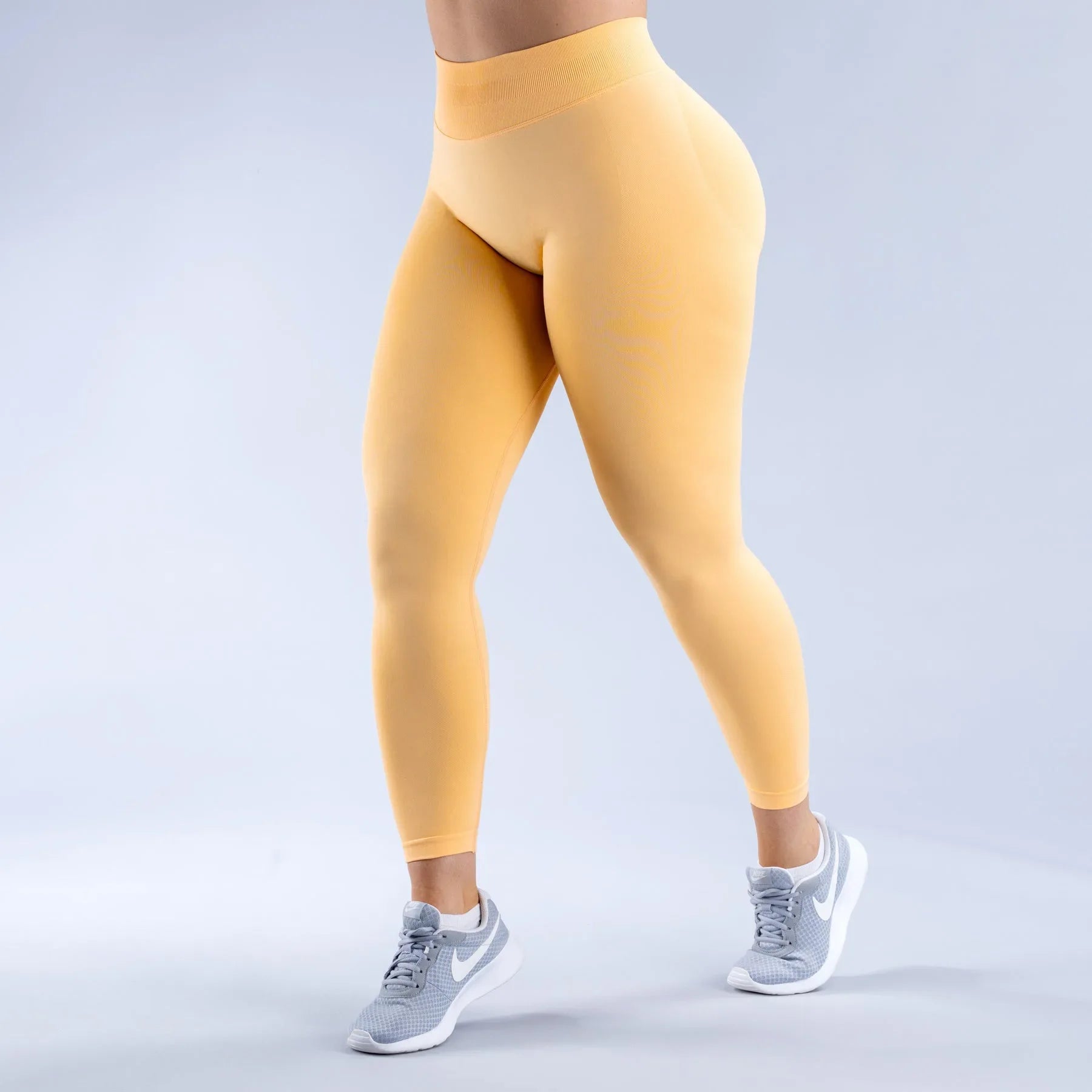 Women's Fitness Leggings Comfortable and stylish, these high-waisted blue leggings offer a perfect fit and freedom of movement. Ideal for workouts, yoga, or casual wear.